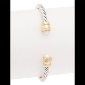 🌸 18K Gold 2Tone plated Twisted Cable Cuff Bracelet🌸